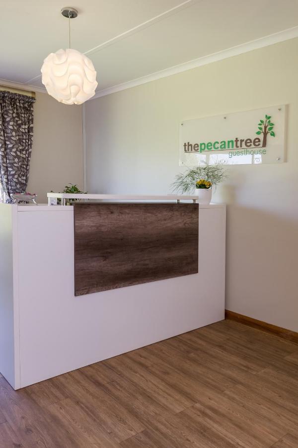 The Pecan Tree Guesthouse Сэндтон Экстерьер фото